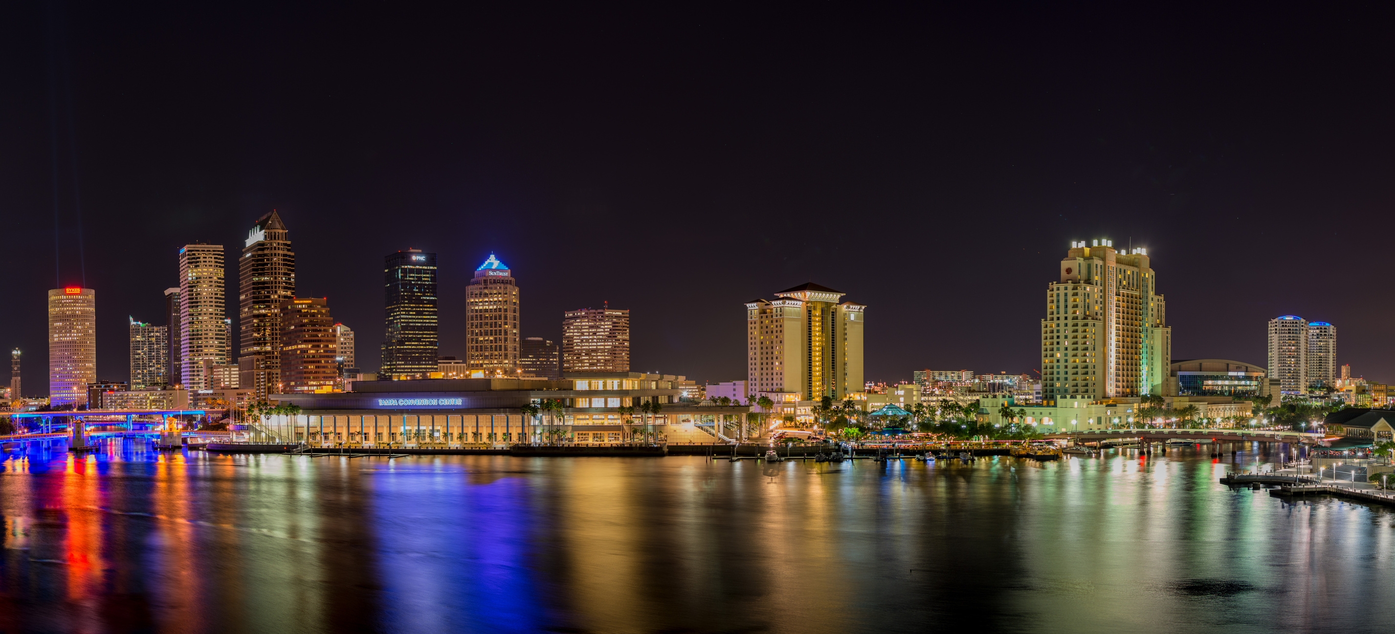 Tampa skyline at dusk